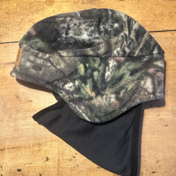 Carhartt small unisex Camo Fleece Hat new without tags - Picture 2 of 4